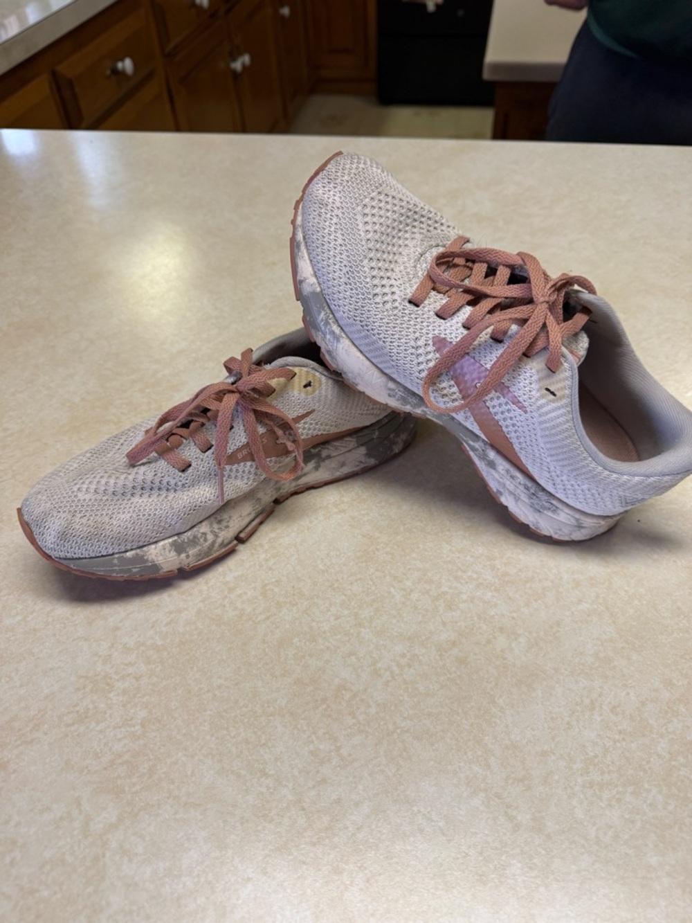 Brooks Women's Running Sneakers in Light Gray with Dusty Pink